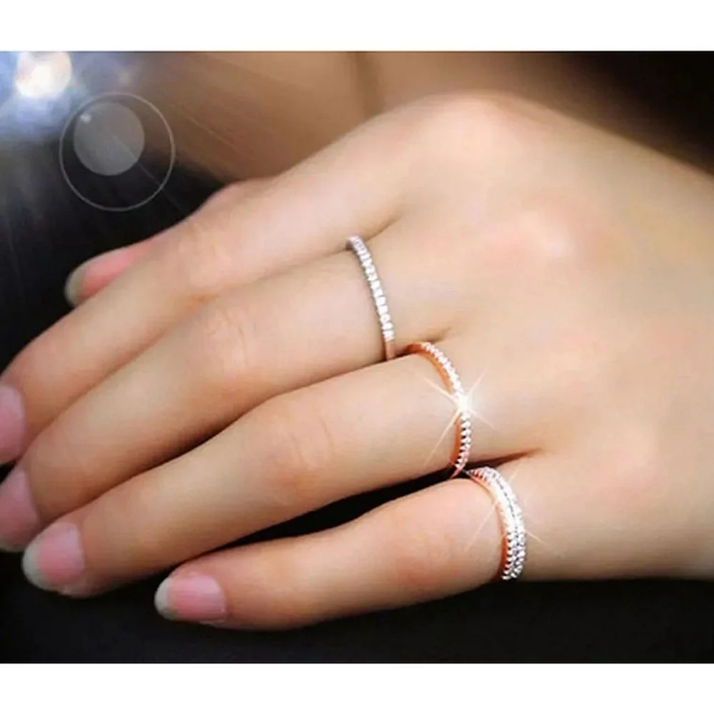 NEW Women's Simulated Diamonds 925 Sterling Silver Band Ring,‎ Adjustable